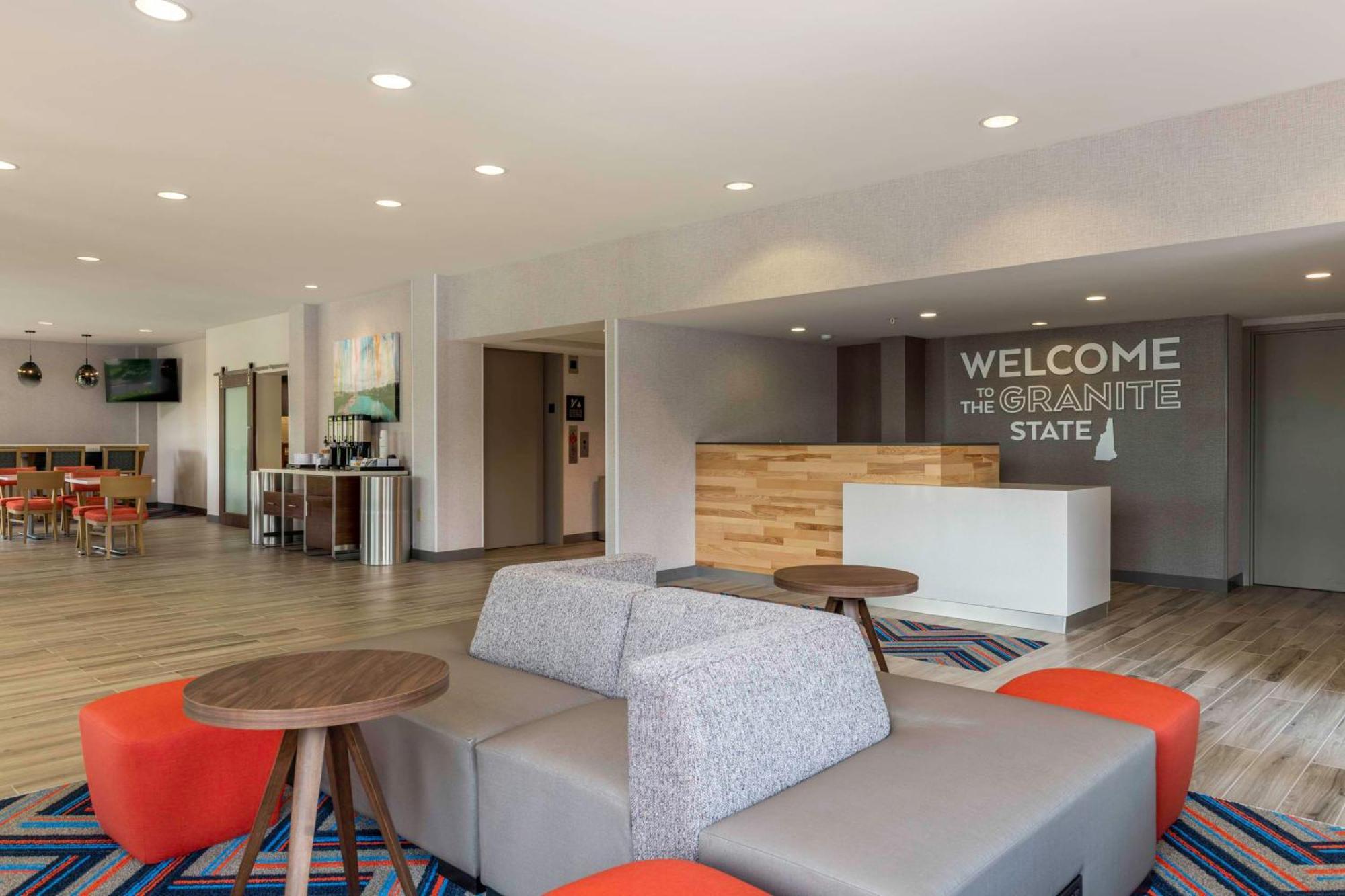 Hampton Inn Manchester Downtown Exterior photo